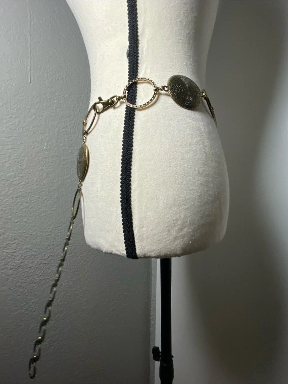Vintage Antique Gold Etched Circle Chain Belt One Size